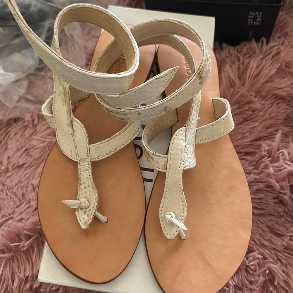 Off white sandal size 8